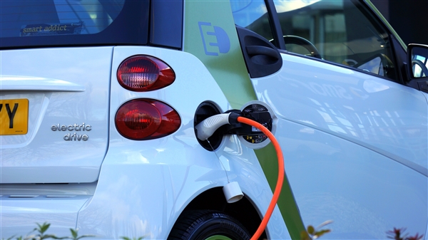 国家定调充电新标尺：2030年设施破4000万，覆盖1.1亿辆车